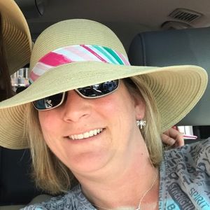 Meet your Posher, Mandy